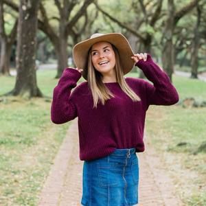 Meet your Posher, Brooke